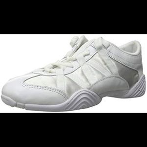 NFINITY EVOLUTION CHEER SHOES